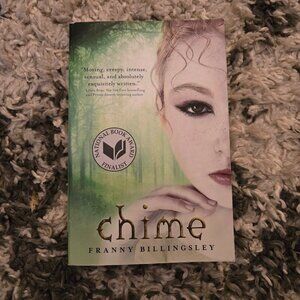 Chime by Franny Billingsley - Paperback